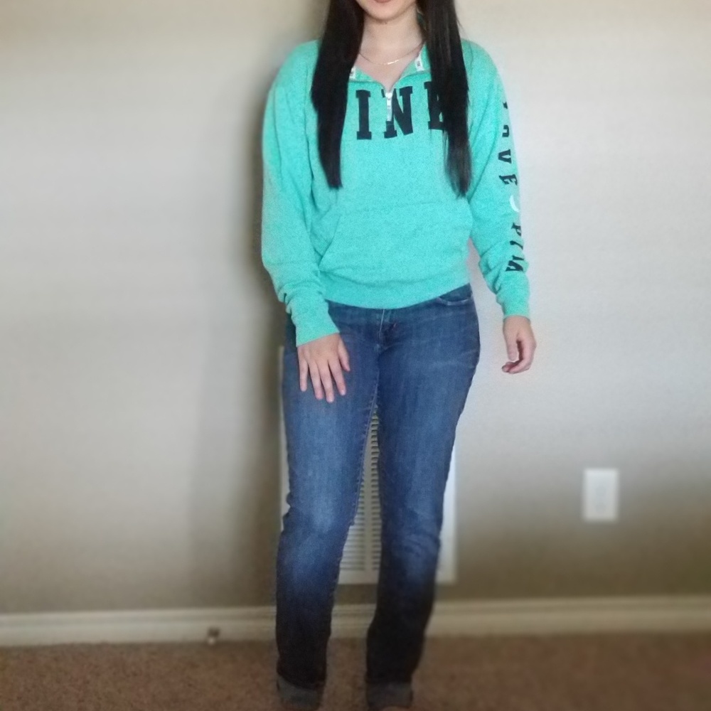 VS PINK Quarter-zip